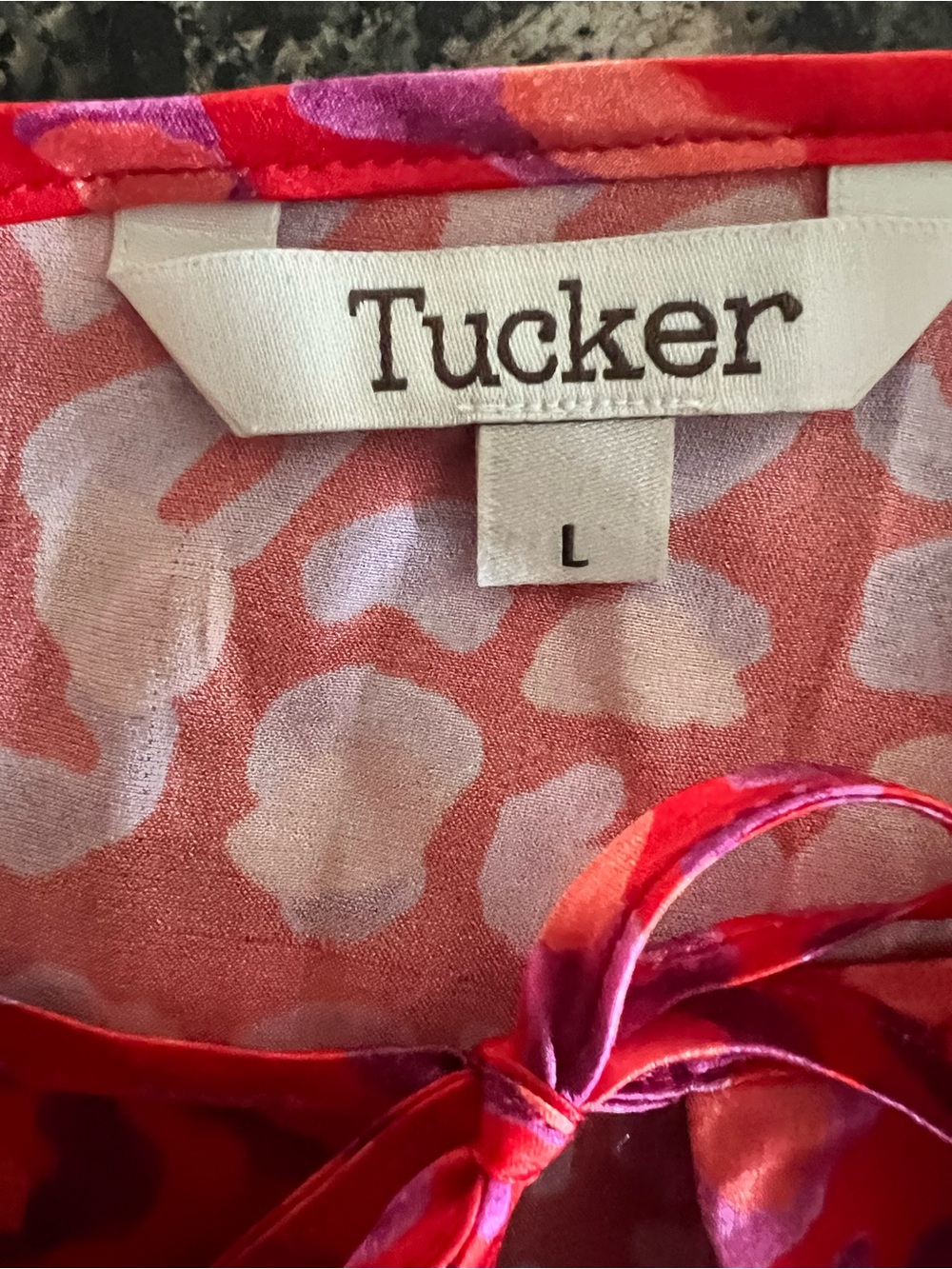 Tucker Red and Pink Abstract Satin Tie-Neck Dress - Picture 3 of 5